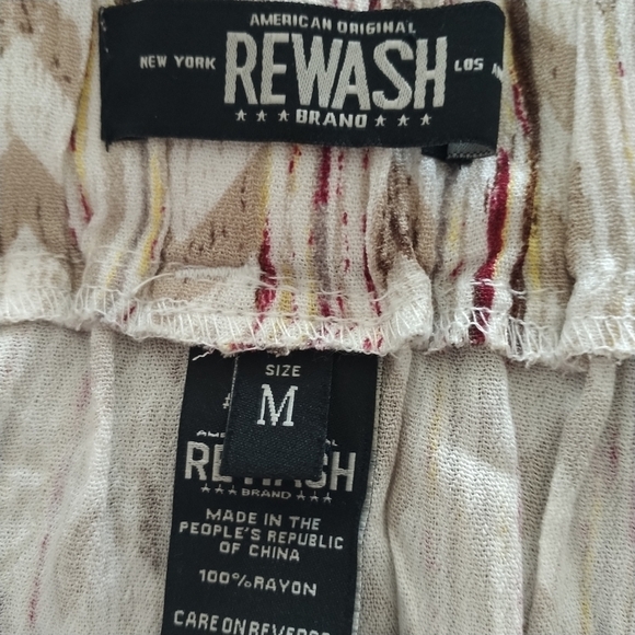 Rewash Neutral Aztec Print Shorts M - Picture 4 of 7